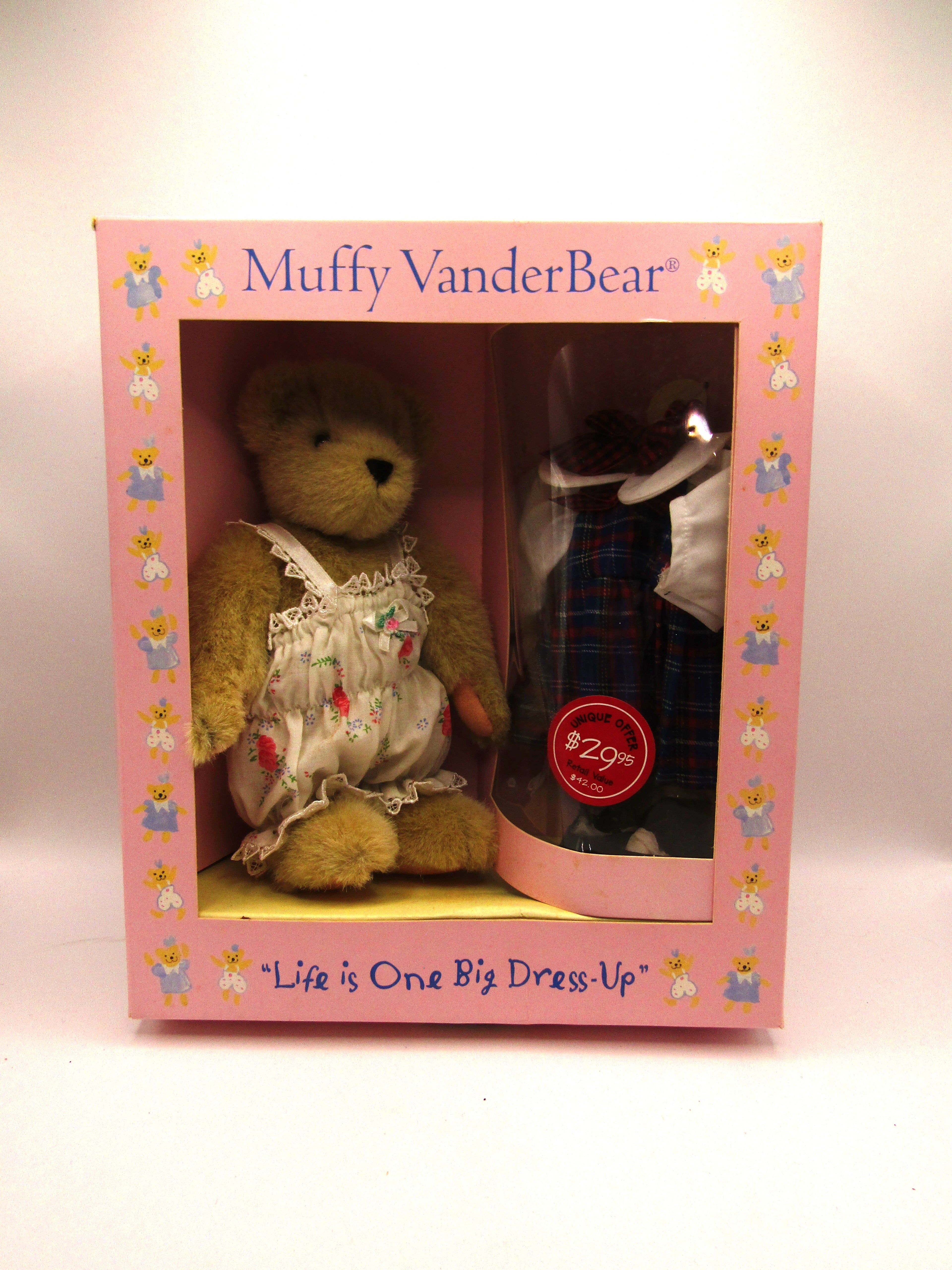 Muffy VanderBear Life is all one big Dress-up