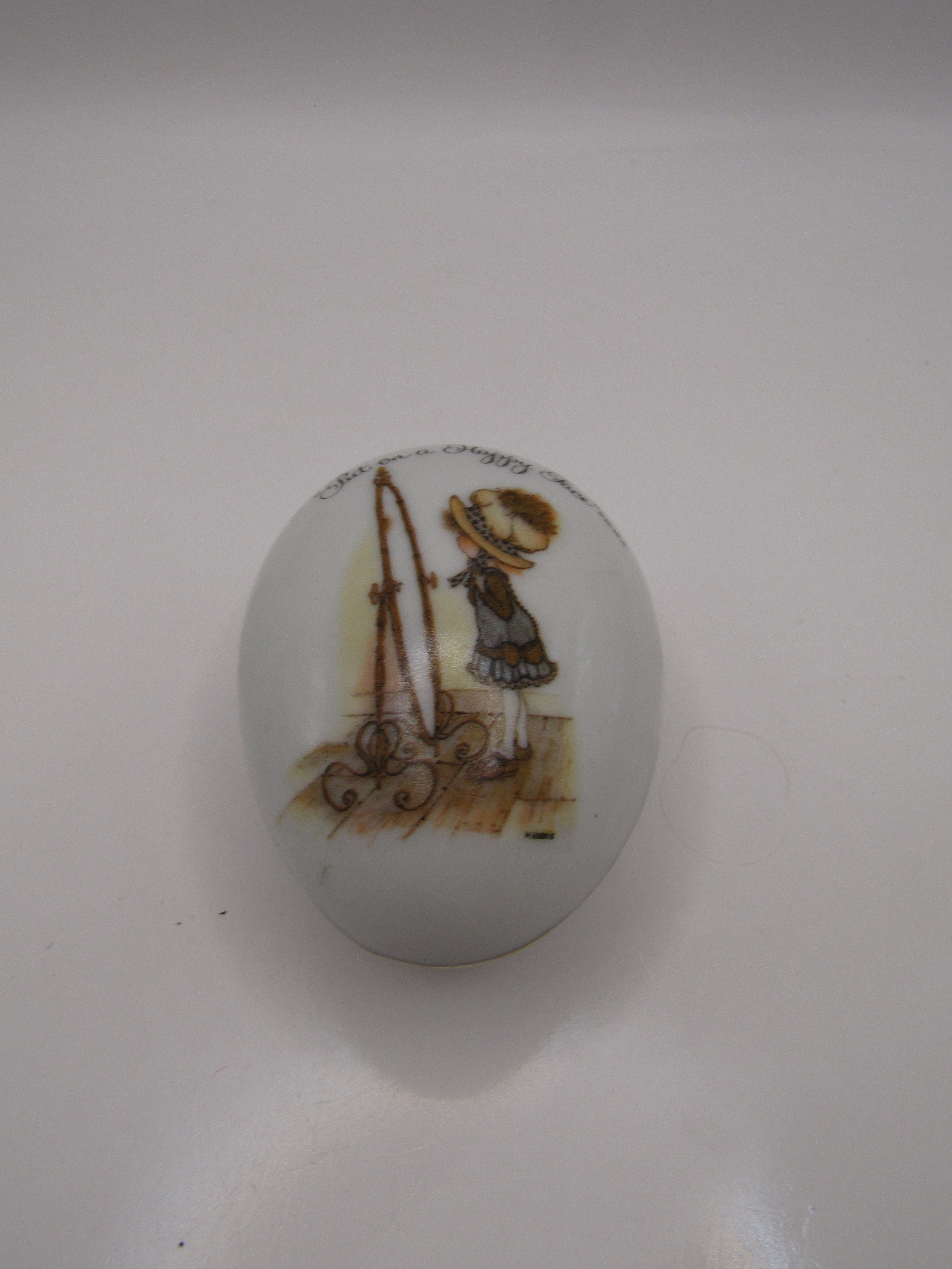 Holly Hobbie Glasswear