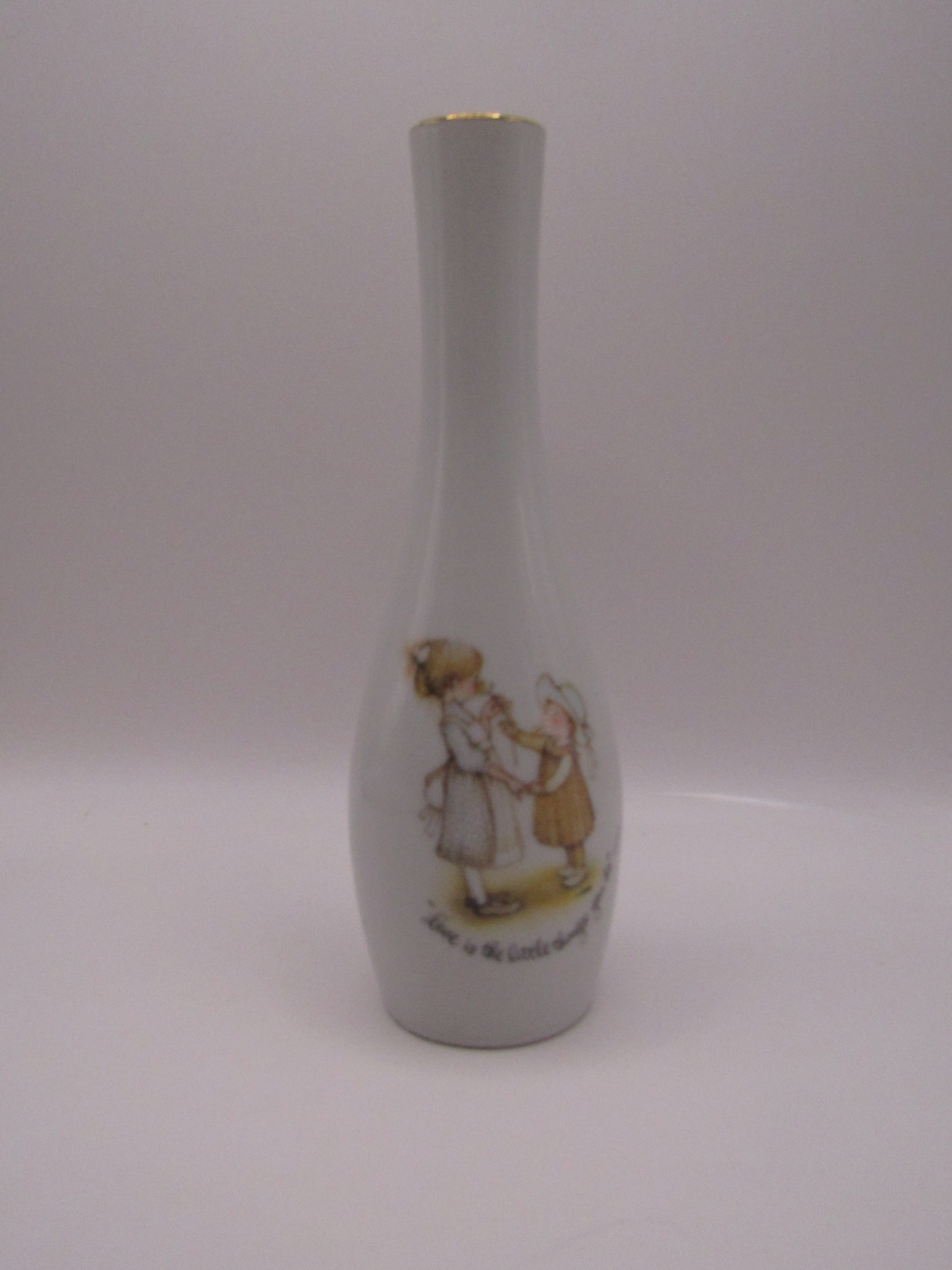 Holly Hobbie Glasswear