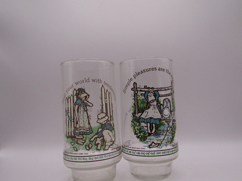 Holly Hobbie Glasswear