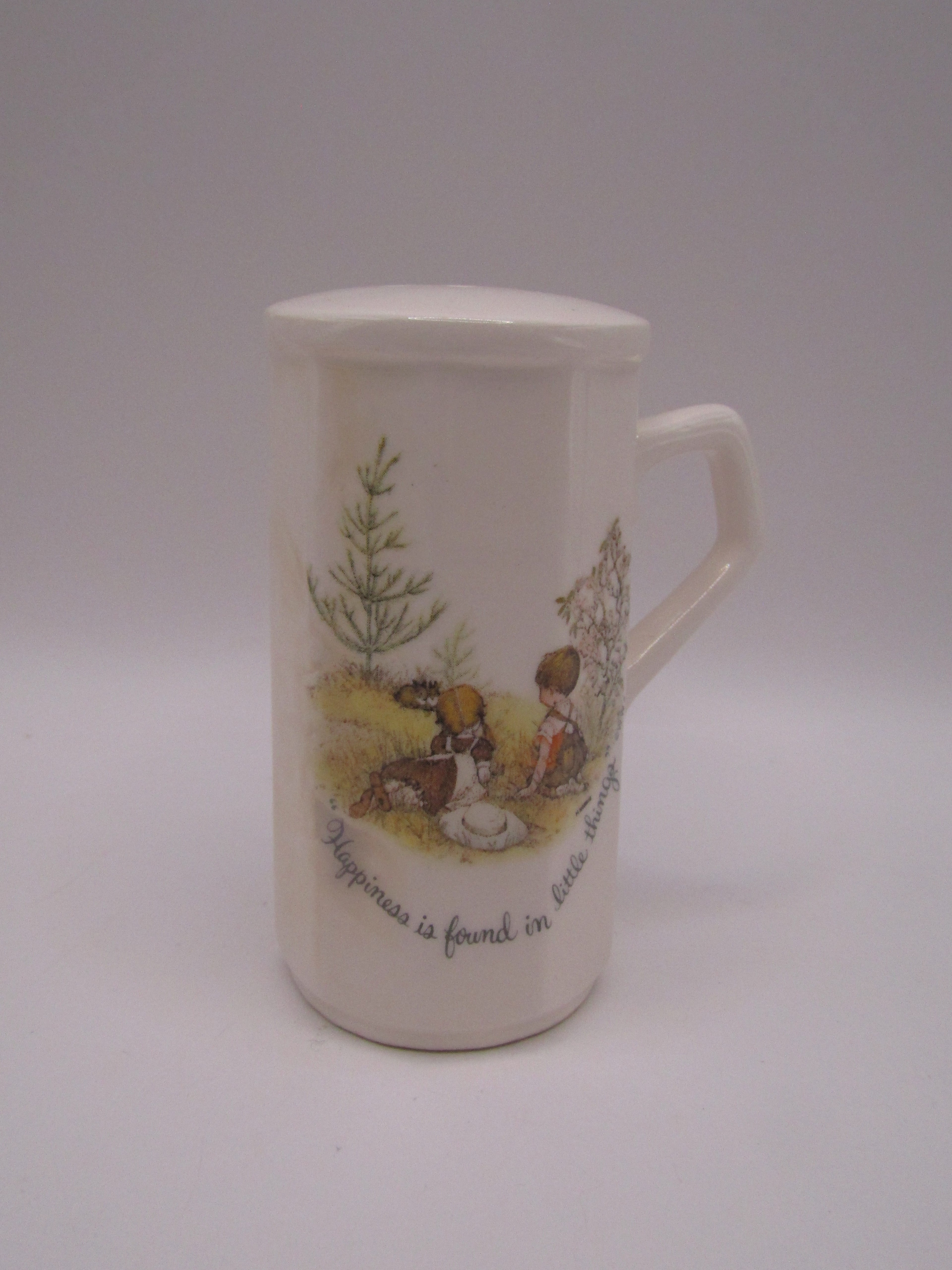 Holly Hobbie Glasswear