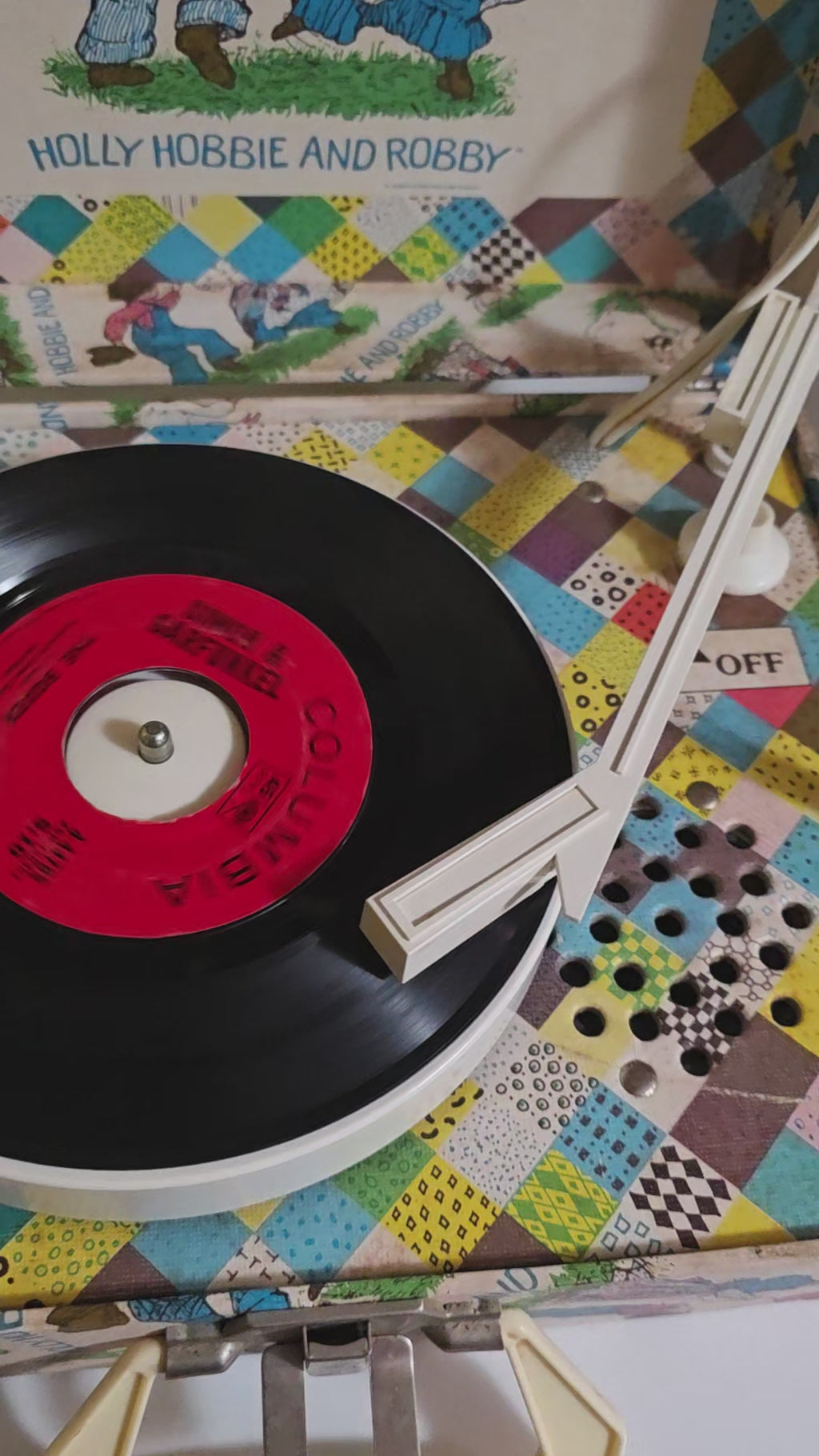 Holly Hobbie and Robbie Record Player