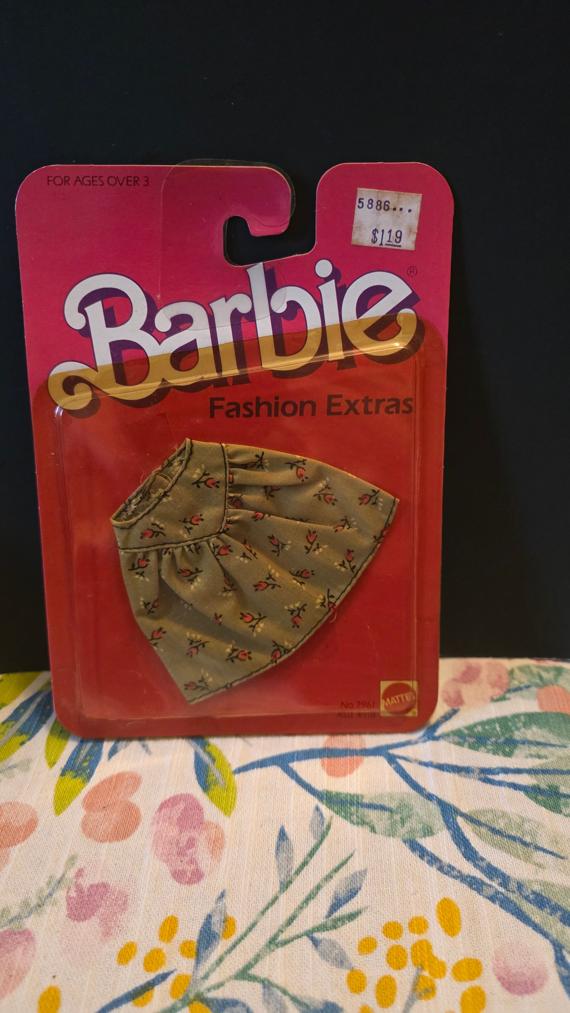 Vintage Barbie Fashion Extras 1984