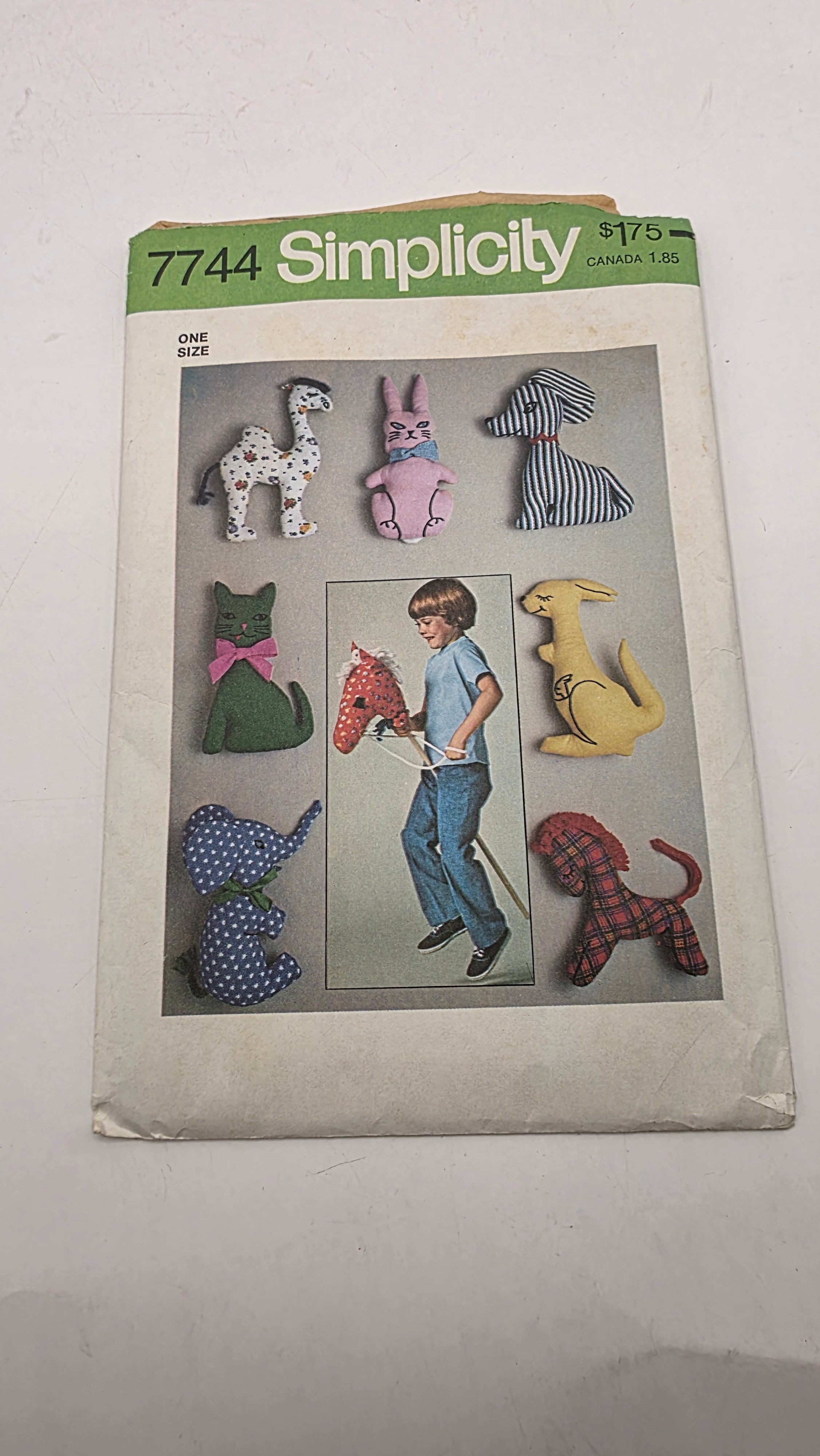 7744 Simplicity Plush Pillow Pattern