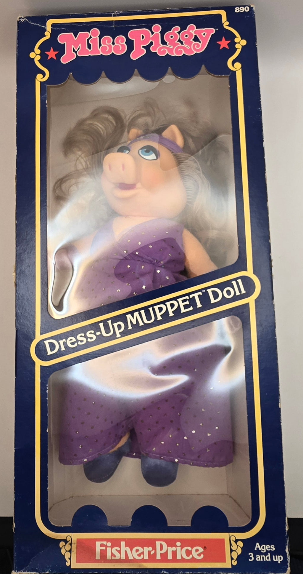 Dress Up Miss Piggy & 3 outfits