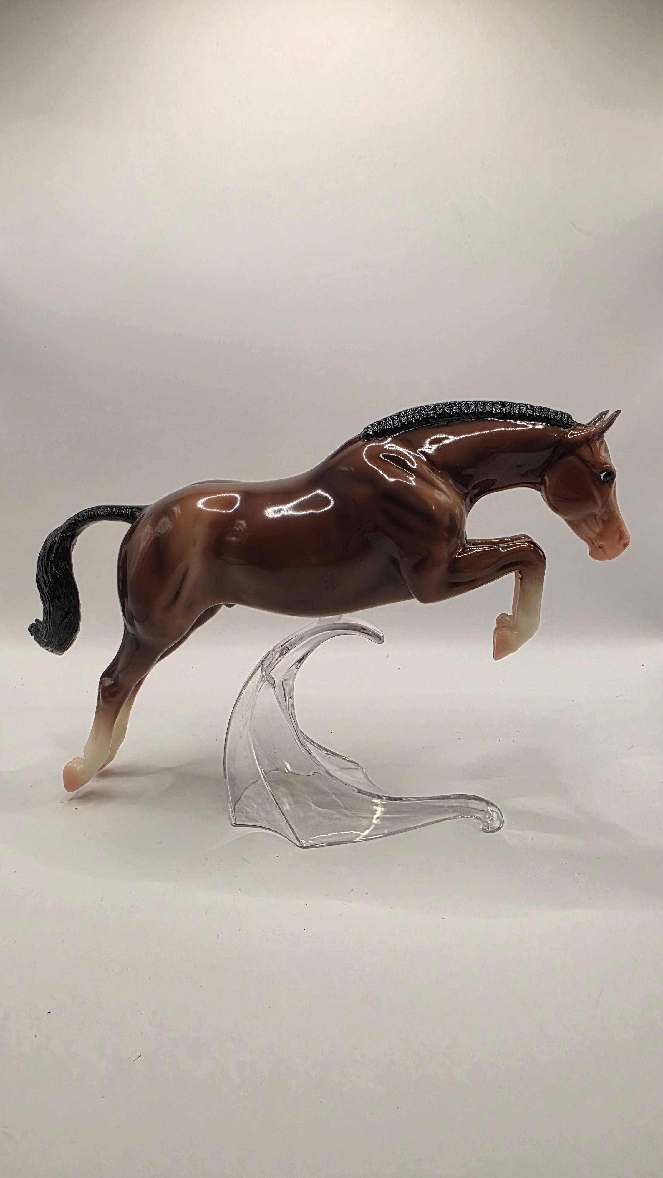 2009 Breyer Fest Cupcake Glossy Finish