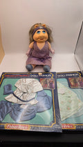 Dress Up Miss Piggy