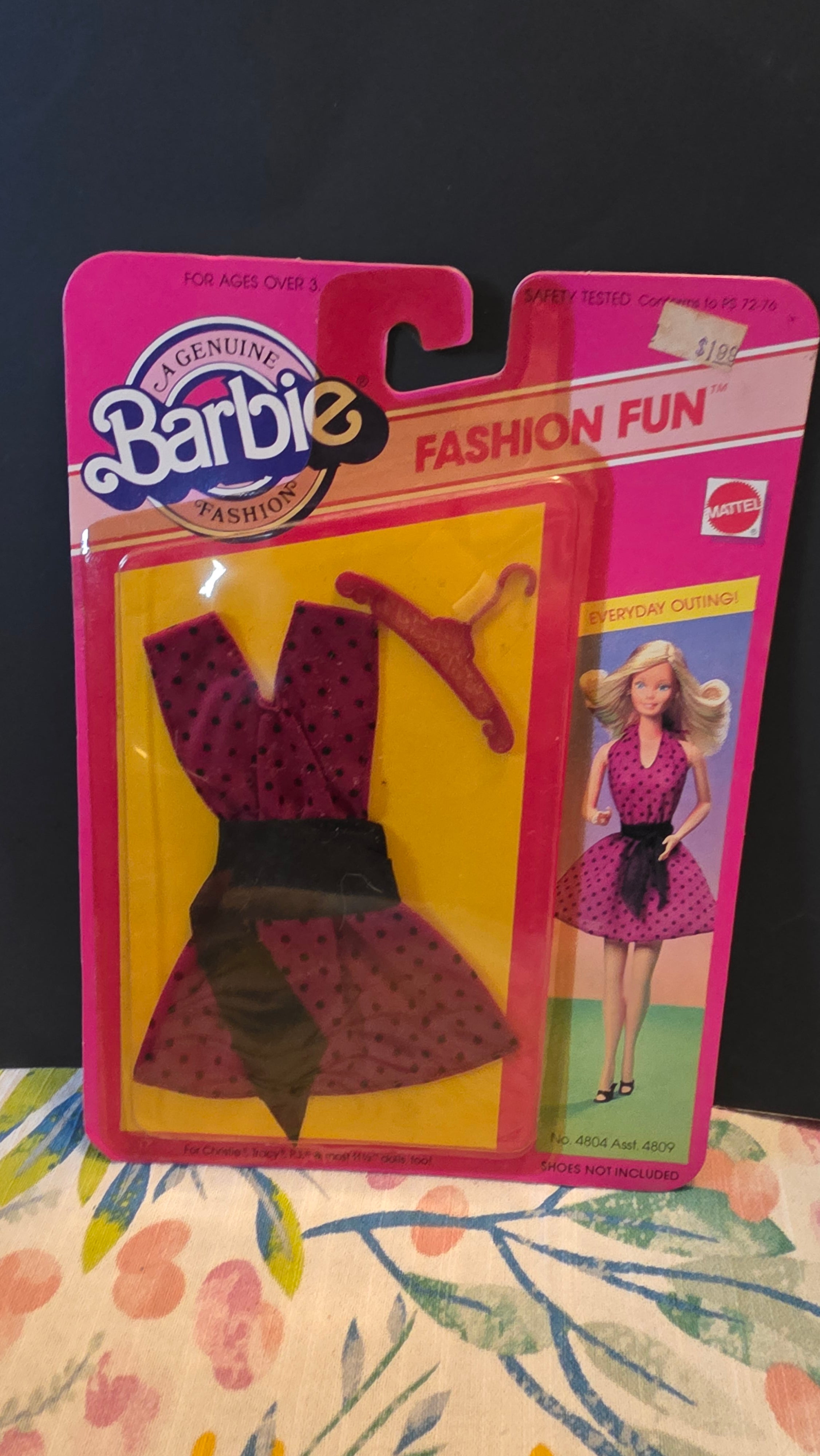 Barbie Fashion Fun Clothes