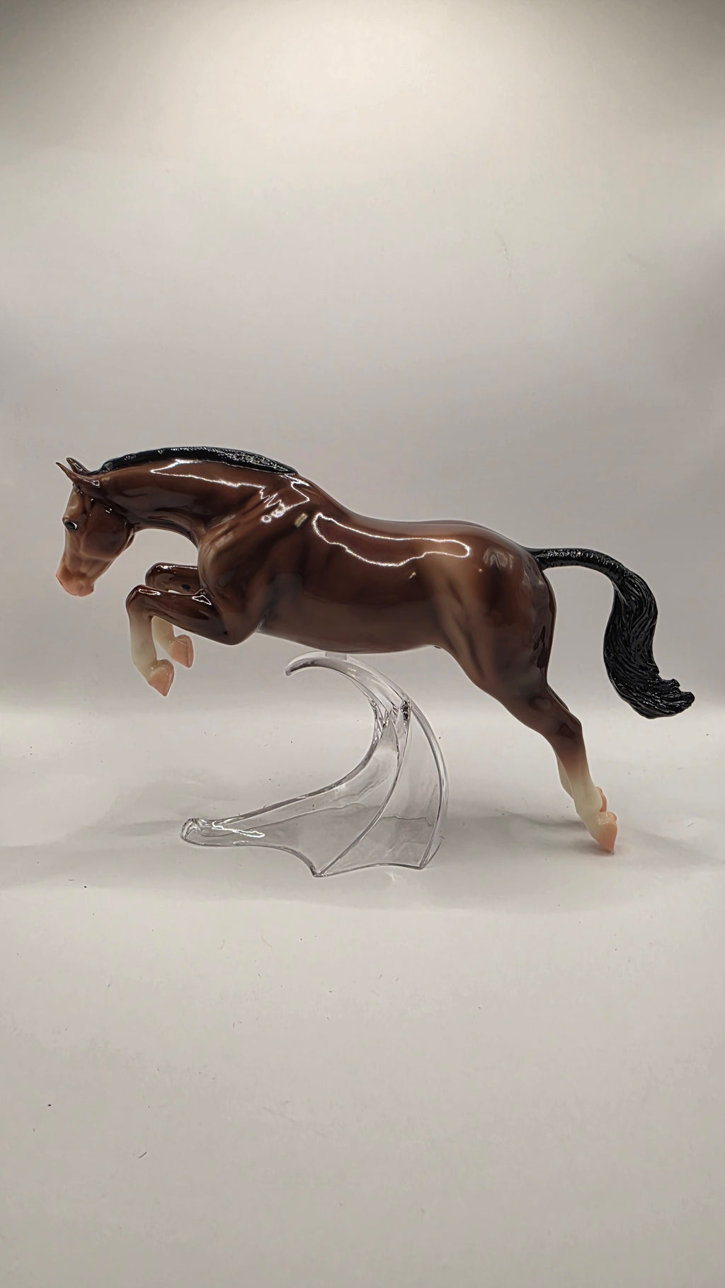 2009 Breyer Fest Cupcake Glossy Finish