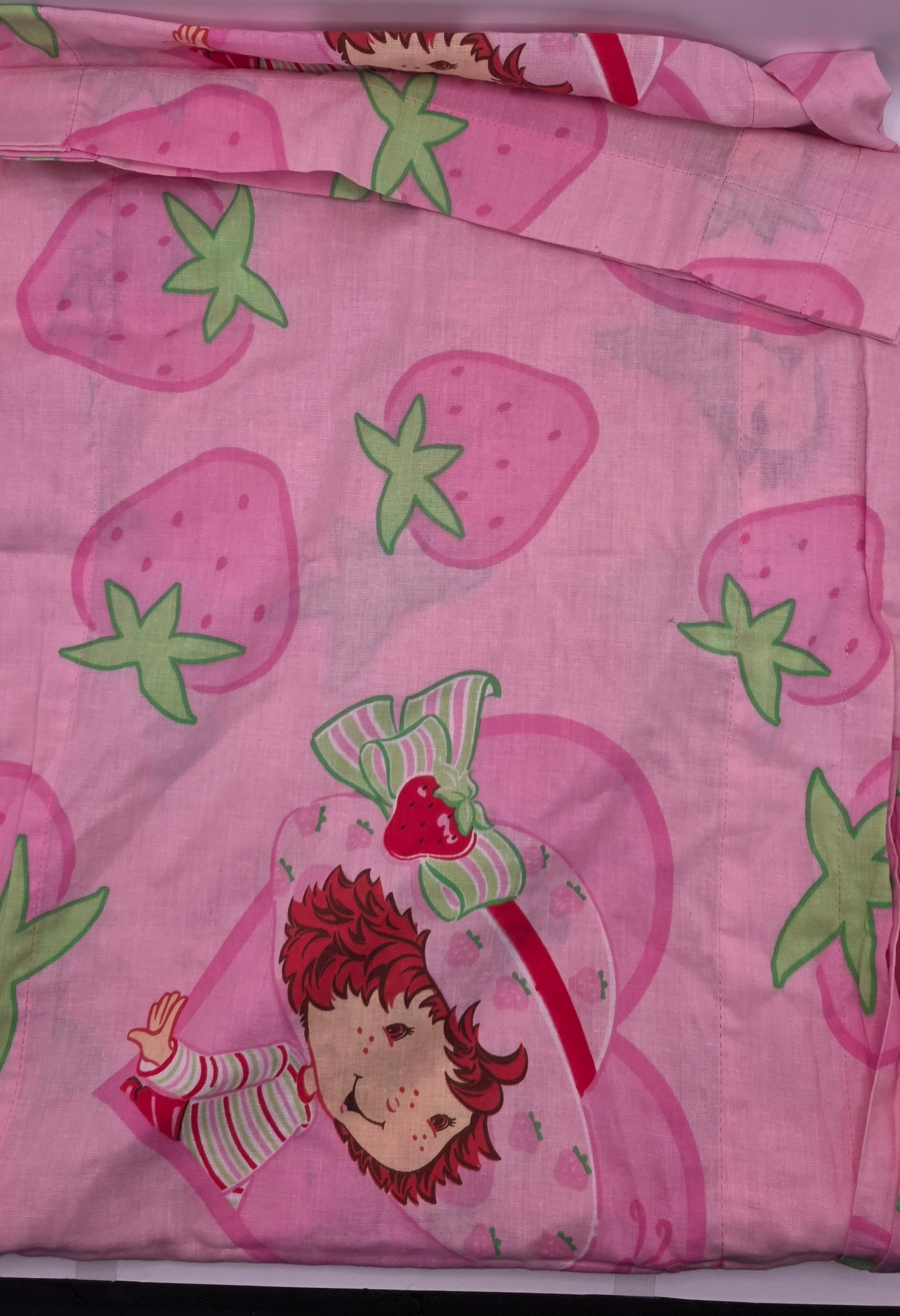 Strawberry Shortcake Valance