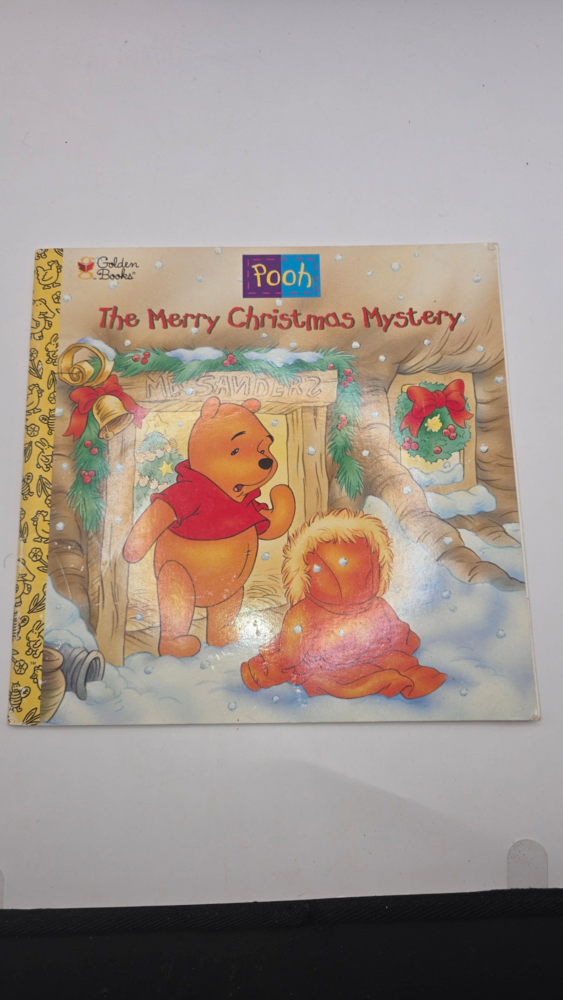 Christmas Winnie the Pooh
