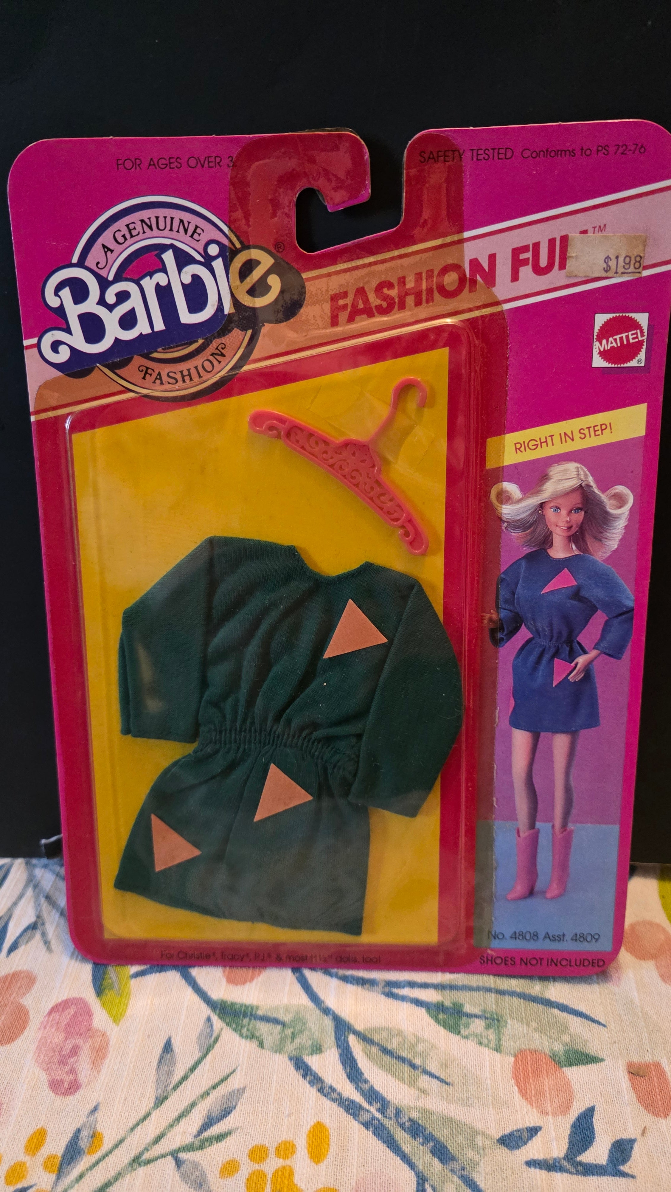 Barbie Fashion Fun Clothes